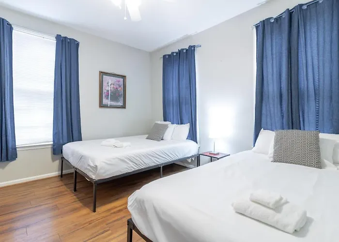 Sunny Sweetheart-Front Apartment Near Riverwalk